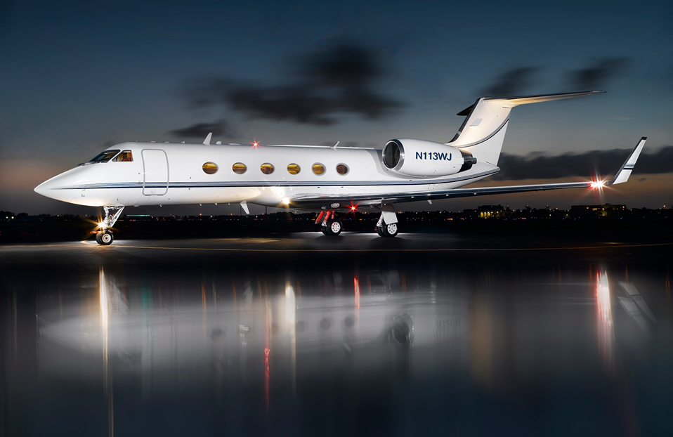 PRIVATE JETS